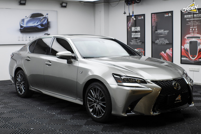 重庆雷克萨斯GS300贴膜选择 奥登20000透明保护膜的优势与新能源汽车贴膜新趋势